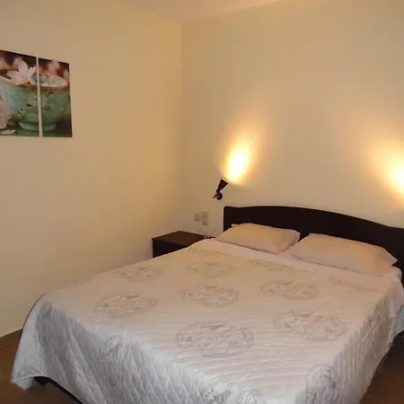 Artemis Appartments Appartamento *